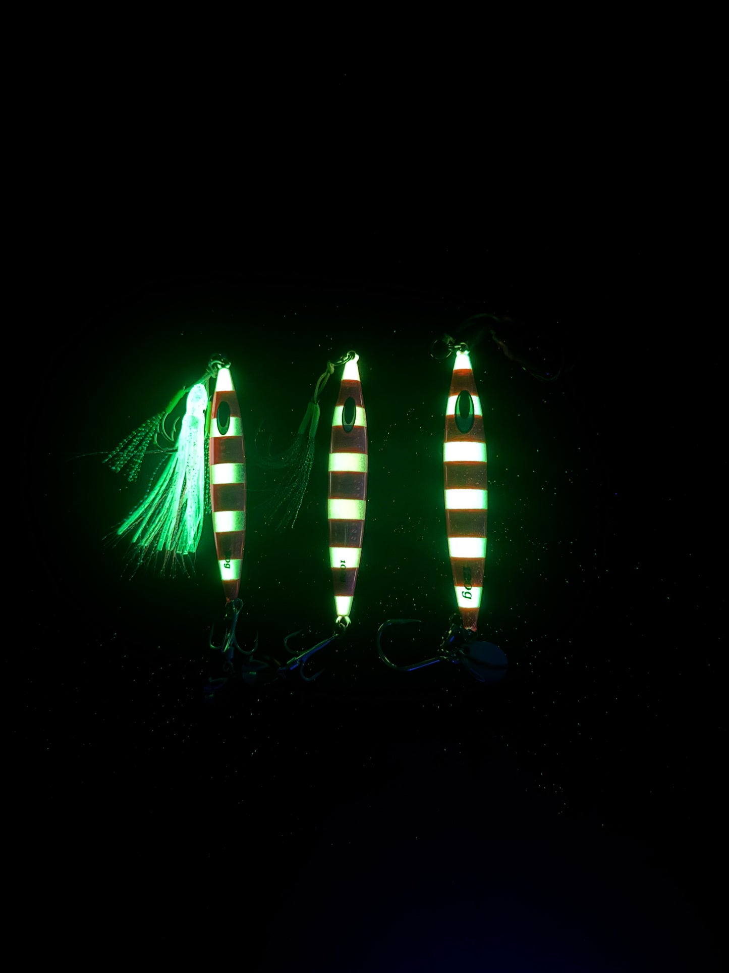 Pink/white striped phosphorescent jig – slow/fast jigging – 80g, 100g & 120g